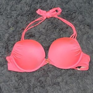 Victoria’s Secret swim